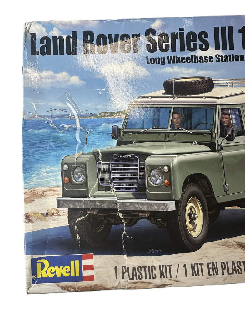 REVELL S&DRMX854498 1/24 LAND ROVER SERIES 3 109 PLASTIC MODEL KIT ***DAMAGED OUTER BOX***