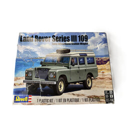 REVELL S&DRMX854498 1/24 LAND ROVER SERIES 3 109 PLASTIC MODEL KIT ***DAMAGED OUTER BOX***