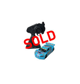 KYOSHO ***SOLD*** MTU2506010 USED KYOSHO MR-03 BOX STOCK W/ JOMUREMA GT01 BODY: BLUE