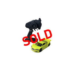 KYOSHO ***SOLD*** MTU2506009 USED KYOSHO MR-03 BOX STOCK W/ JOMUREMA GT01 BODY: NEON YELLOW