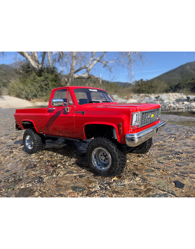 RC4WD RC4ZRTR0066 TRAIL FINDER 2 "LWB" RTR WITH CHEVROLET K10 SCOTTSDALE HARD BODY SET - RED