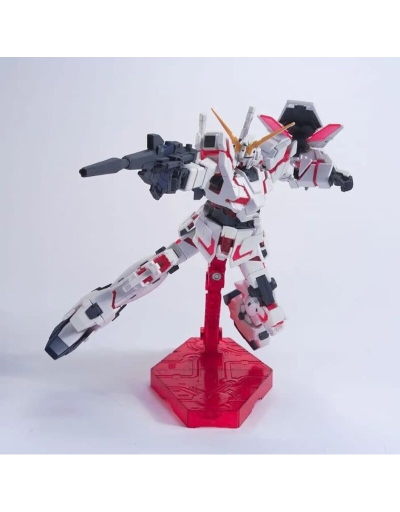 BANDAI BAS2077705 1/144 HGUC #100 UNICORN GUNDAM (DESTROY MODE) "GUNDAM UC" PLASTIC MODEL KIT