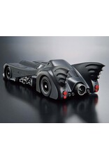 BANDAI BAS2569335 1/35 BATMOBILE (BATMAN 1989 VER.) MODEL KIT