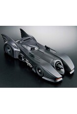 BANDAI BAS2569335 1/35 BATMOBILE (BATMAN 1989 VER.) MODEL KIT