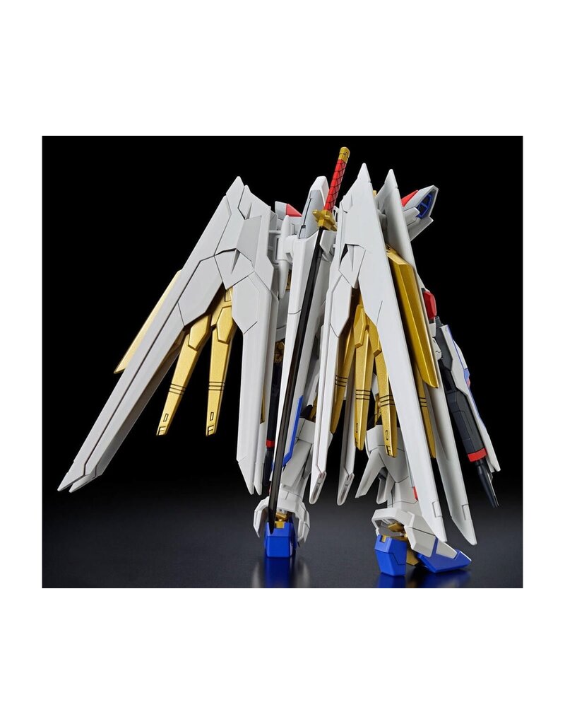 BANDAI BAS2679242 HGCE 1/144 #250 MIGHTY STRIKE FREEDOM GUNDAM "GUNDAM SEED FREEDOM" PLASTIC MODEL KIT