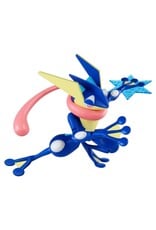 BANDAI BAS2574734 GRENINJA™ POKÉMON PLASTIC MODEL KIT