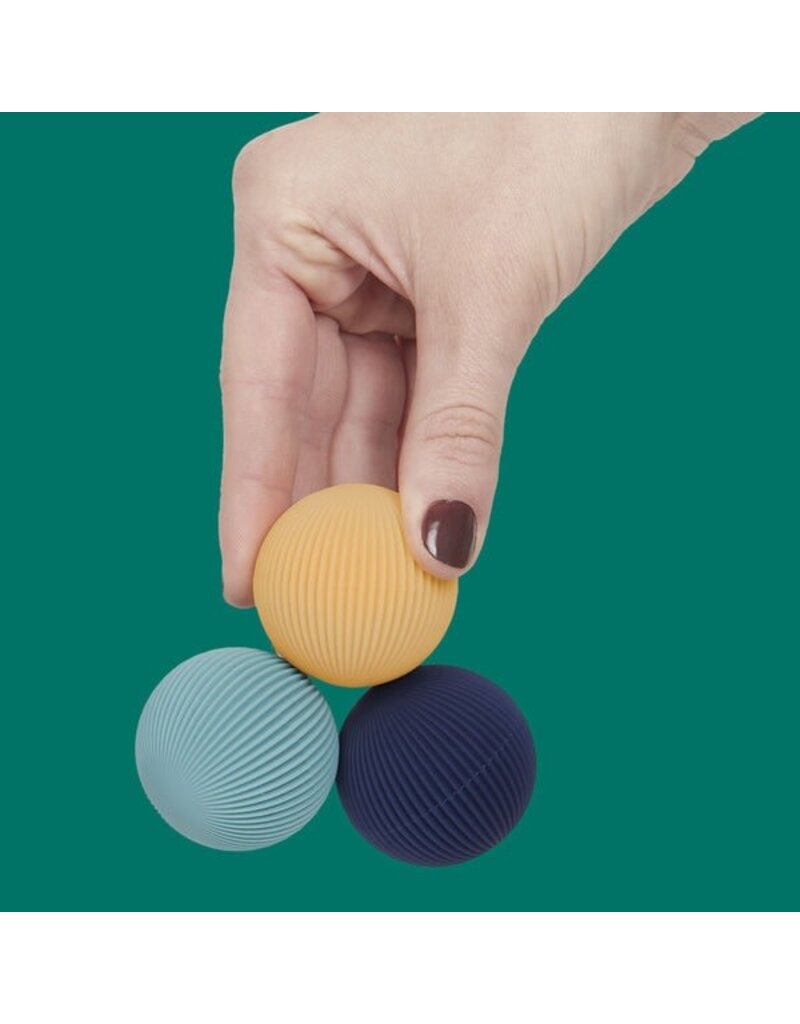 SPEKS SPEKS ODDS SOFT SILICONE FIDGET MAGNETS: BLUE LINES