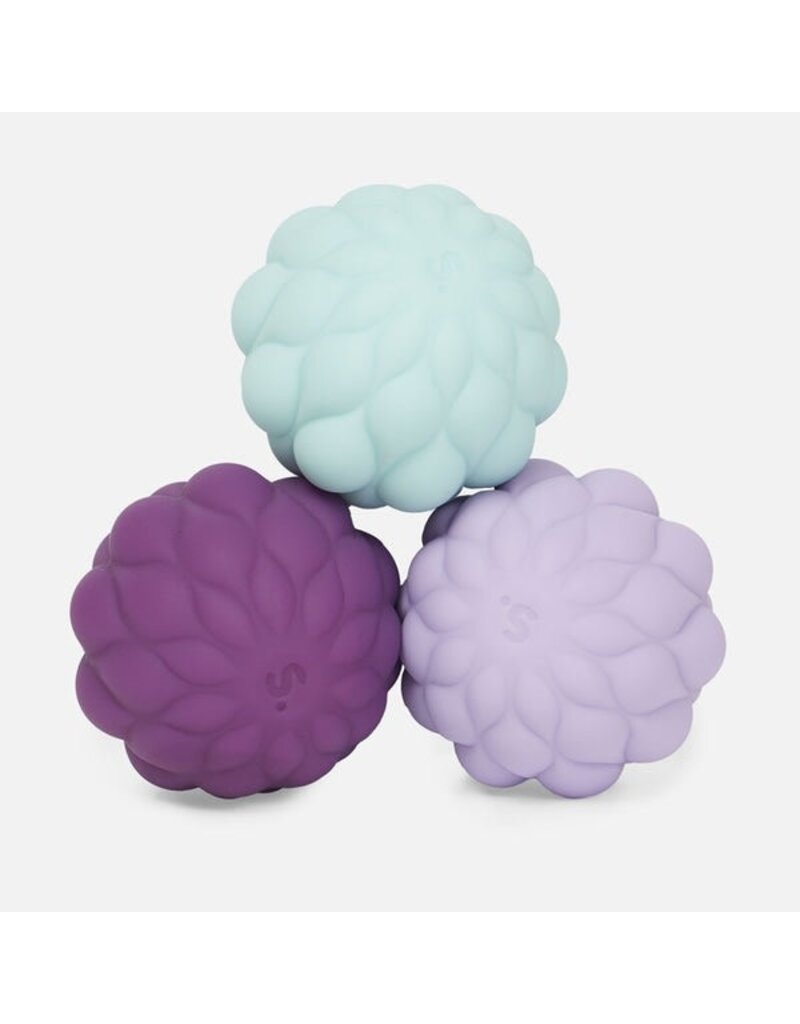 SPEKS SPEKS ODDS SOFT SILICONE FIDGET MAGNETS: PURPLE PUFFS