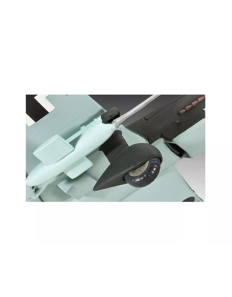 REVELL RMX74692 1/72 JUNKERS JU 87 G/D TANK BUSTER PLASTIC MODEL KIT W/PAINT, BRUSH & CEMENT