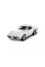 REVELL RMX77684 1/32 1969 CHEVROLET CORVETTE STINGRAY PLASTIC MODEL KIT W/PAINT, BRUSH & CEMENT