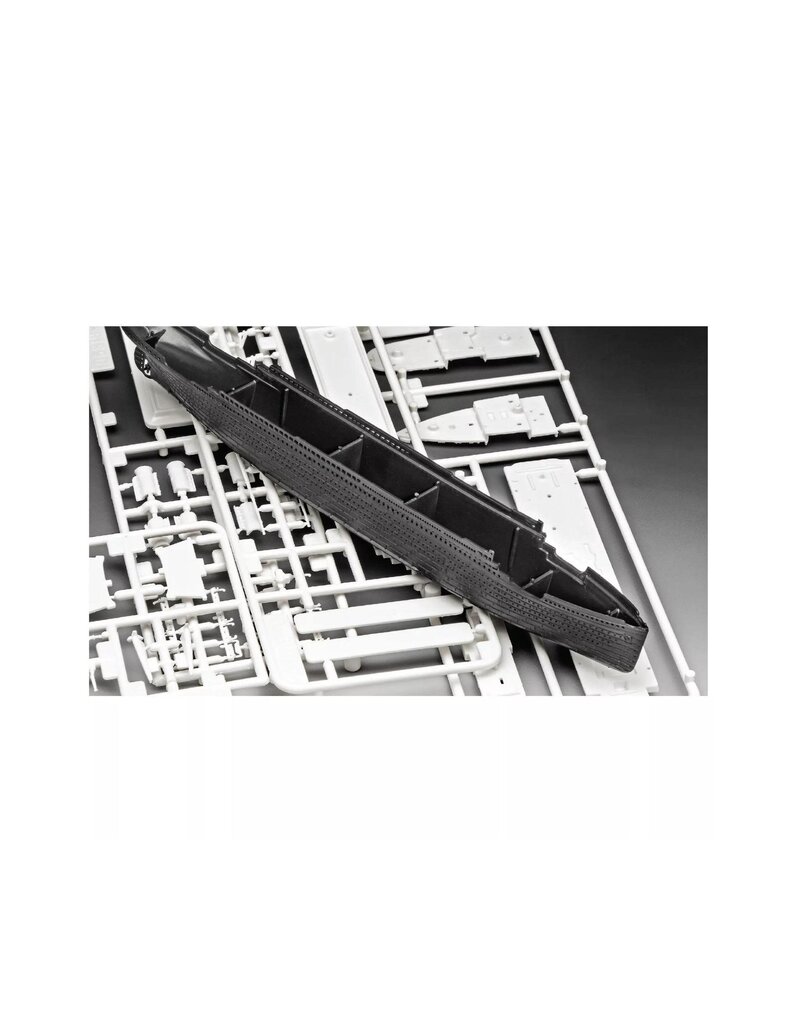 REVELL RMX75154 1/350 GERMAN SUBMARINE TYPE VII C/41 PLASTIC MODEL KIT W/PAINT, BRUSH & CEMENT