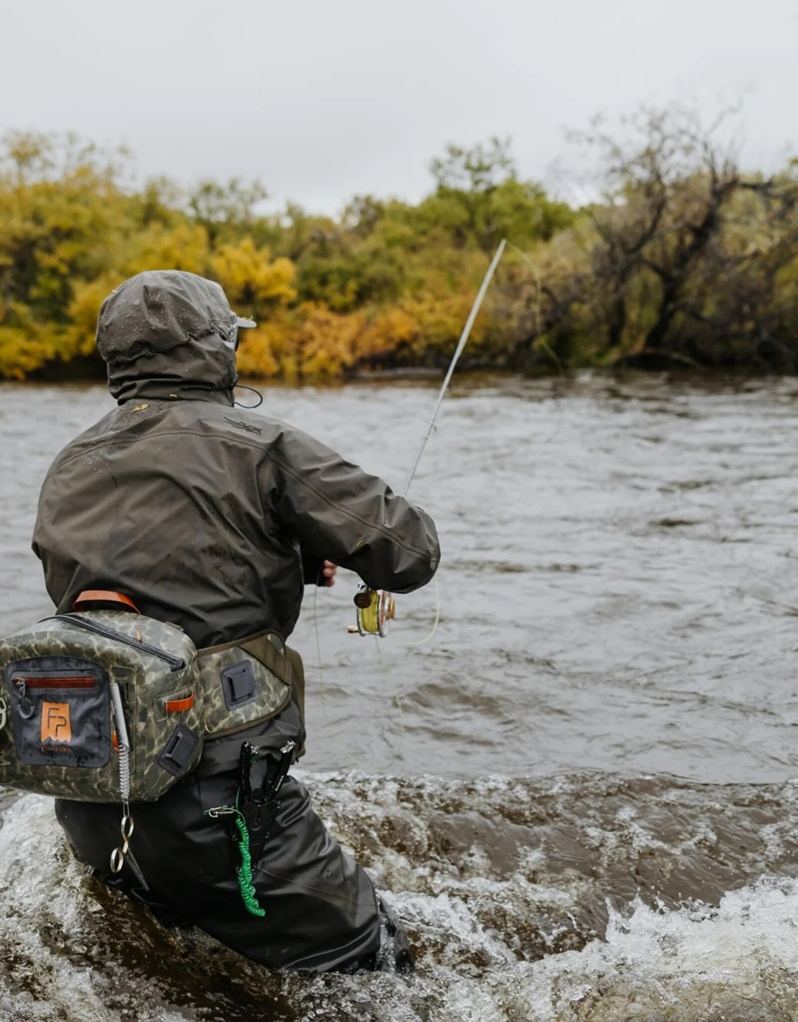 Fishpond Thunderhead Submersible Lumbar