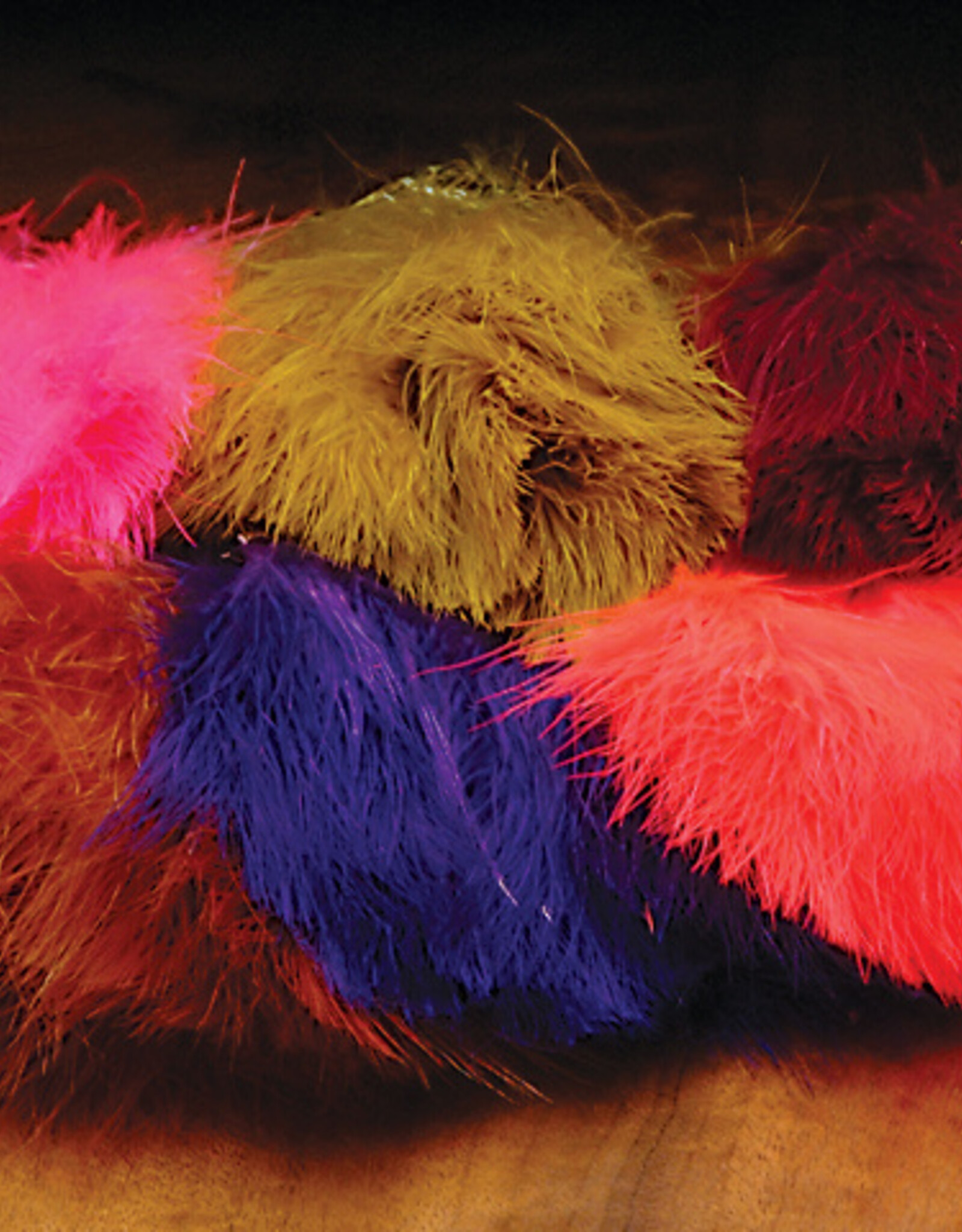 Hareline Dubbin Marabou Strung Blood Quills