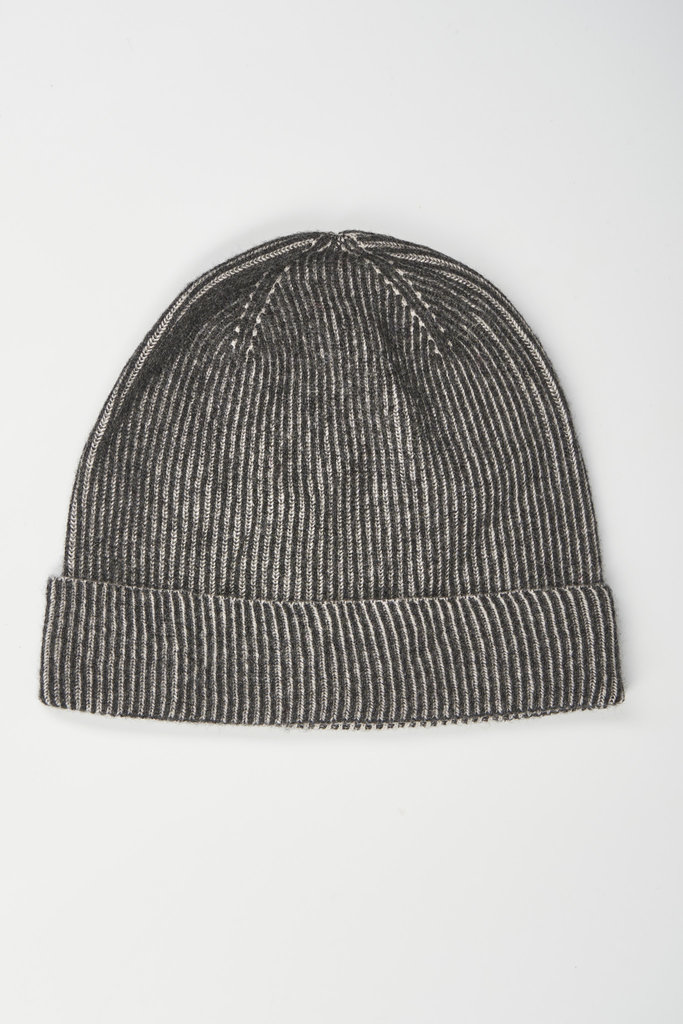 Brodie Plaited Beanie Organic White Charcoal F22