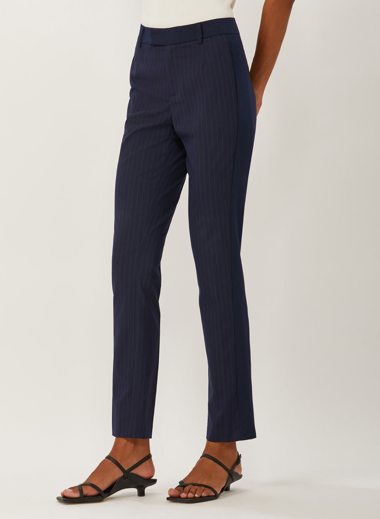 Trousers in navy with pinstripes - EDUARD DRESSLER