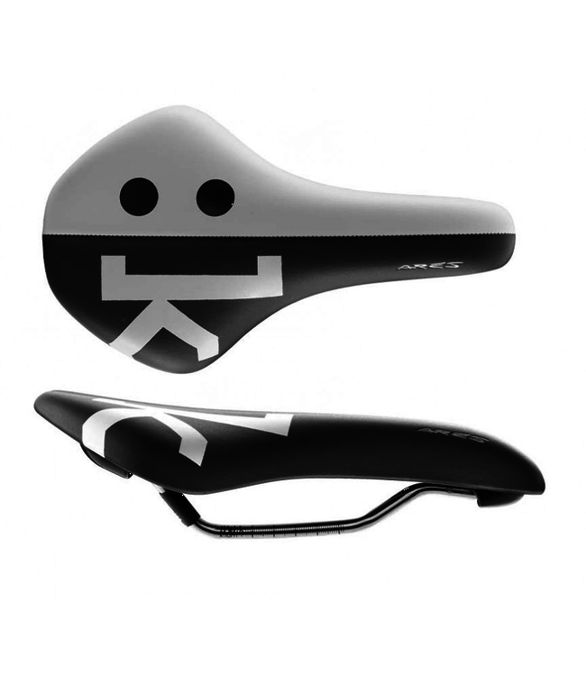 FIZI:K ARES K:IUM SADDLE BLK