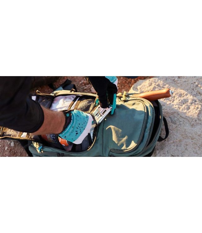 FABRIC 16 IN 1 MINI TOOL SLV