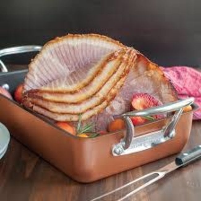 https://cdn.shoplightspeed.com/shops/619423/files/25468387/650x650x2/nordicware-nordic-ware-large-roaster.jpg