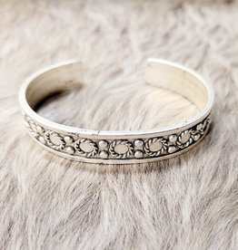 BRACELET ROPE DESIGN CUFF