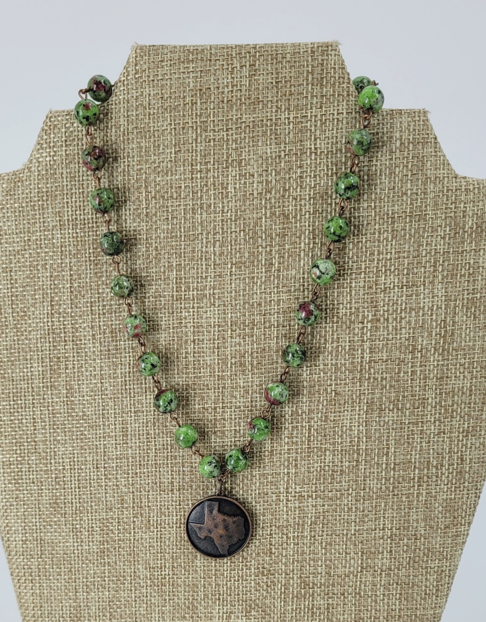 NECKLACE LINKED REAL STONE W/TEXAS COIN PENDANT