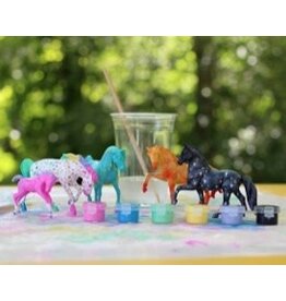 TOY BREYER FANTASY HORSES PAINT & PLAY SET, 1:32 SCALE, NO. 4235