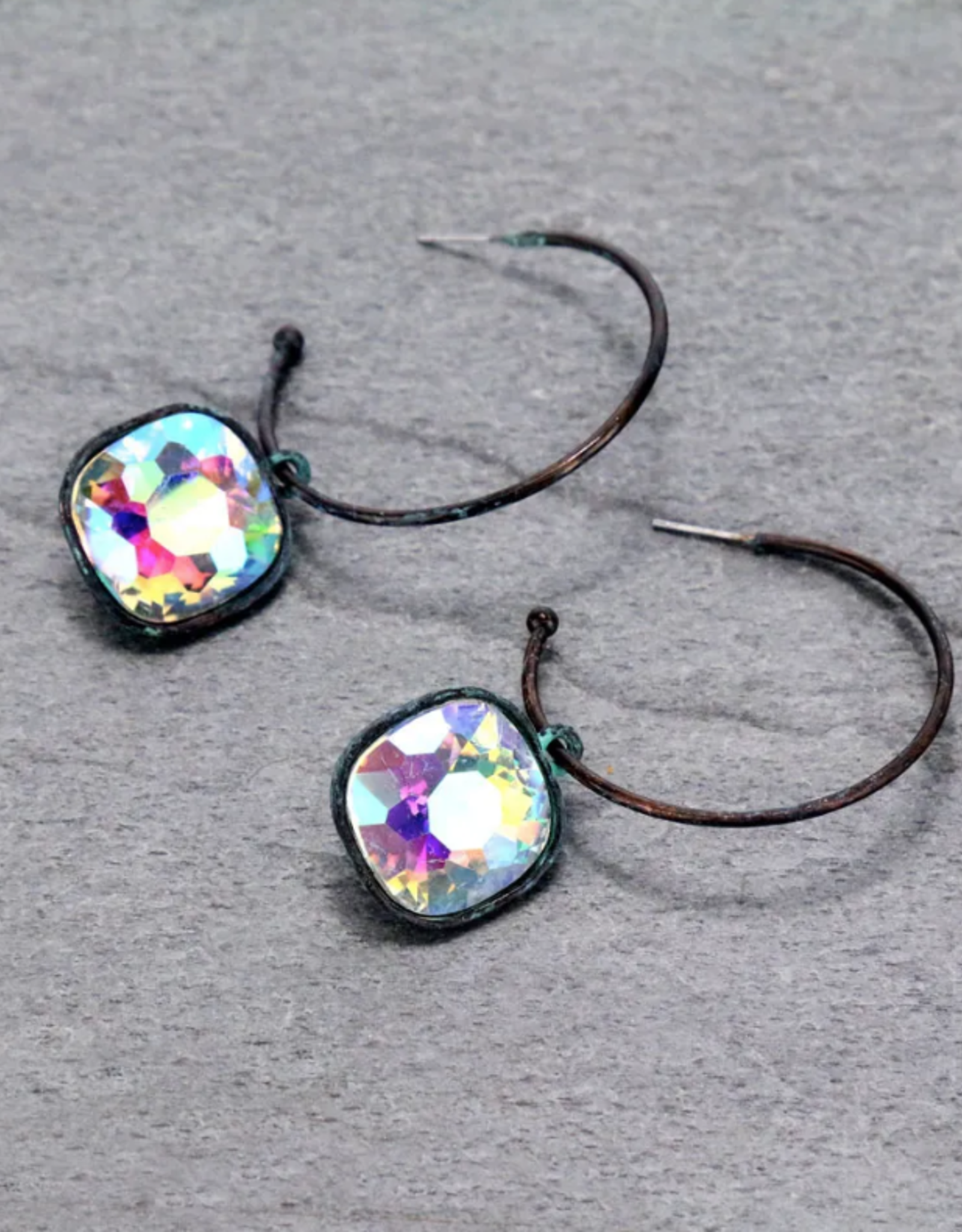 EARRINGS GLASS STONE DANGLE HOOP