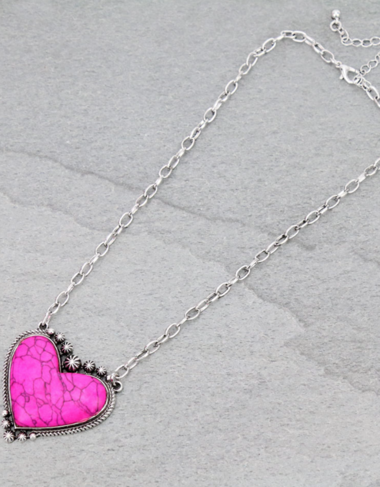 NECKLACE HEART PENDANT