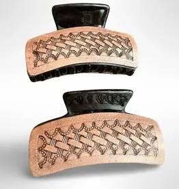 CLAW CLIP TOOLED LEATHER BASKET WEAVE