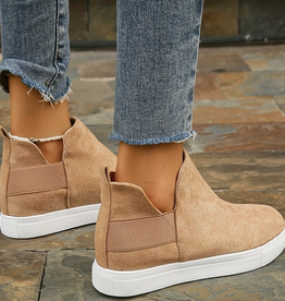 SHOE WMS HIGH TOP SLIP ON SNEAKERS TAN