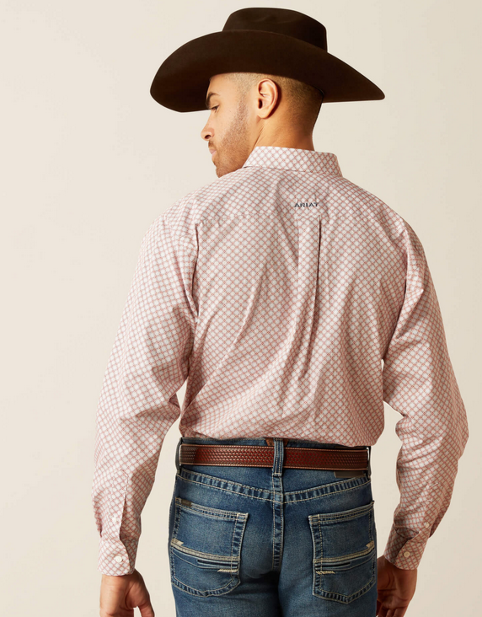 ARIAT SHIRT MNS ARIAT LS BLU/RED GEO PRINT