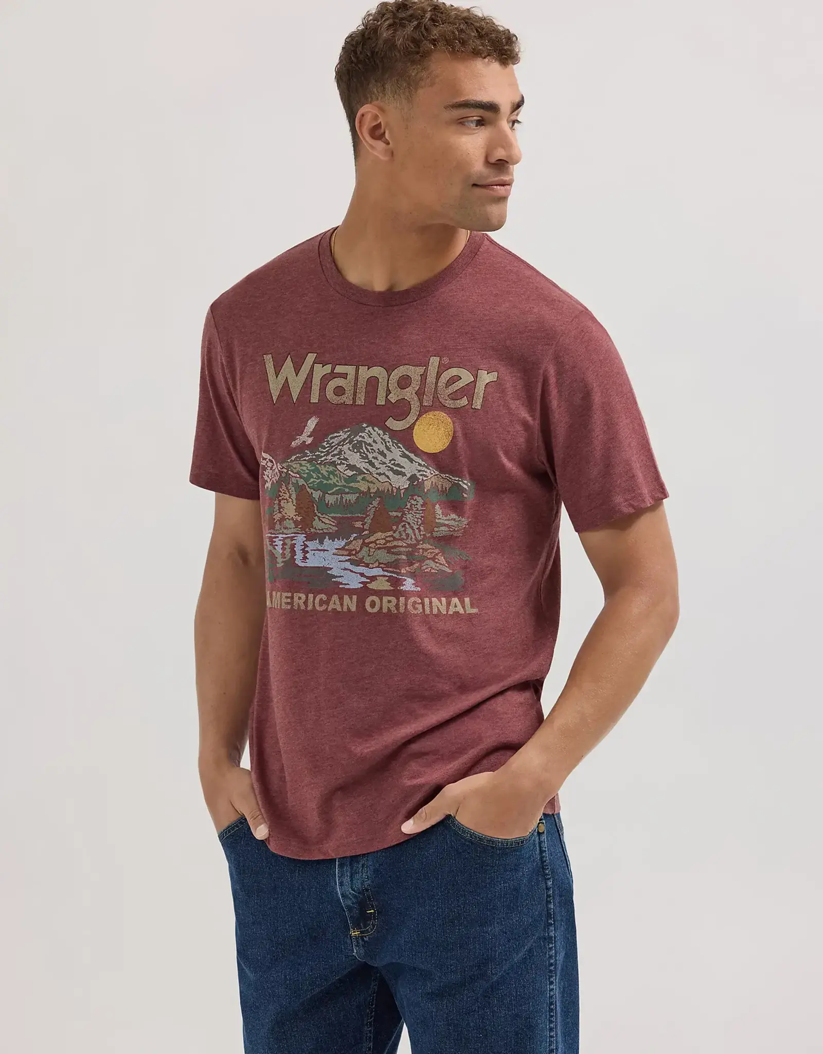 SHIRT MNS TEE WRANGLER MOUNTAIN SUN RED