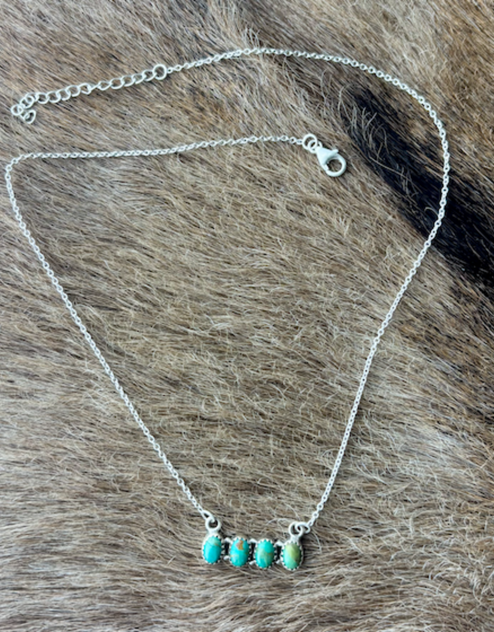 NECKLACE STERLING SILVER KINGMAN TURQUOISE 4 OVAL STONES