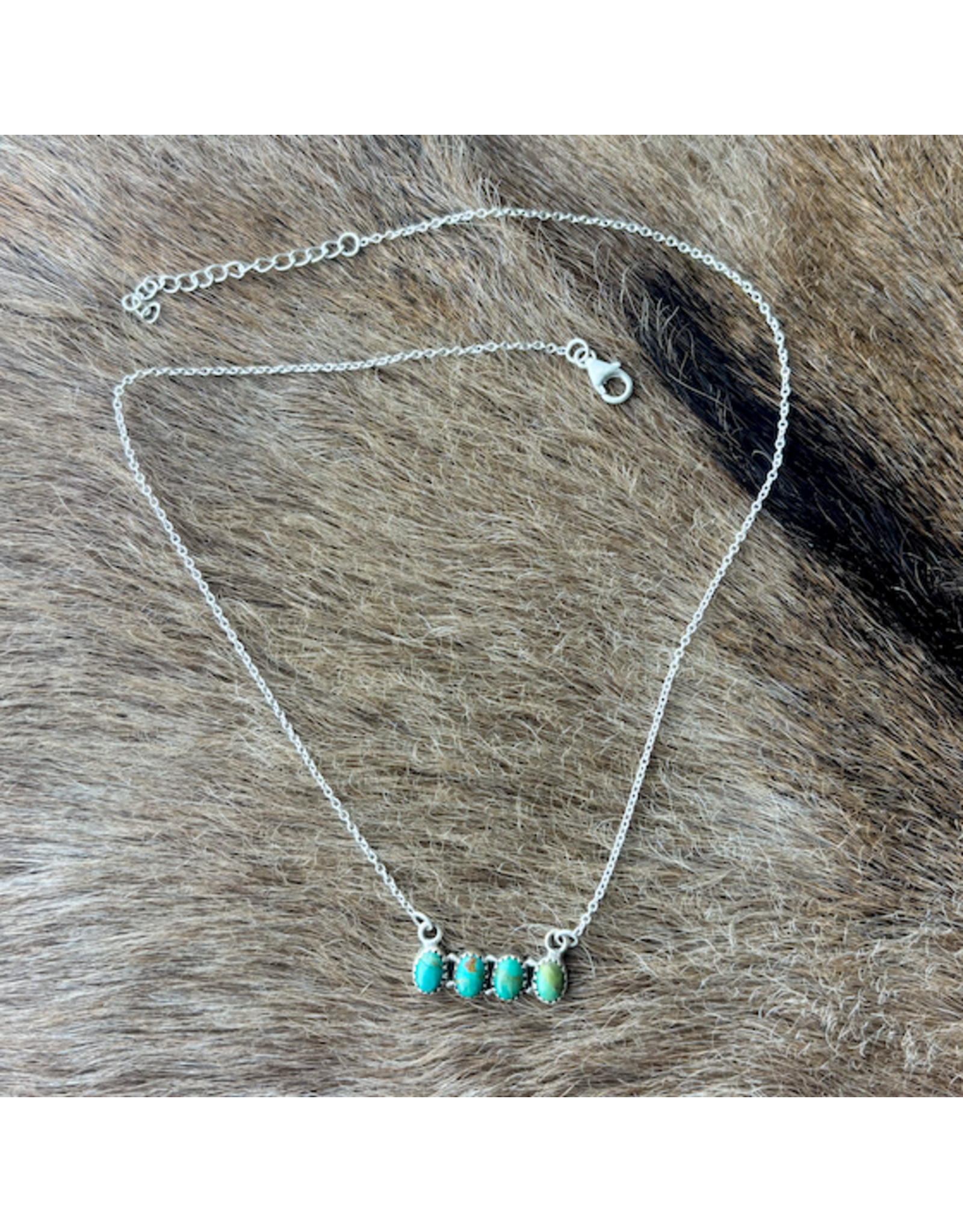 NECKLACE STERLING SILVER KINGMAN TURQUOISE 4 OVAL STONES