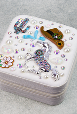 TRAVEL JEWELRY LEATHER WHITE WITH WESTERN CHARMS