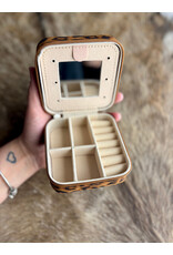 WESTERN TRAVEL CASE JEWELRY CASE LEOPARD WITH TURQ CONCHO
