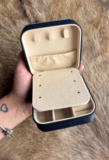 TRAVEL JEWELRY BOX LEATHER METAL PLATED FLORAL