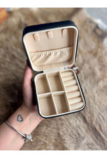 WESTERN TRAVEL JEWELRY CASE GENUINE TOOLED LEATHER