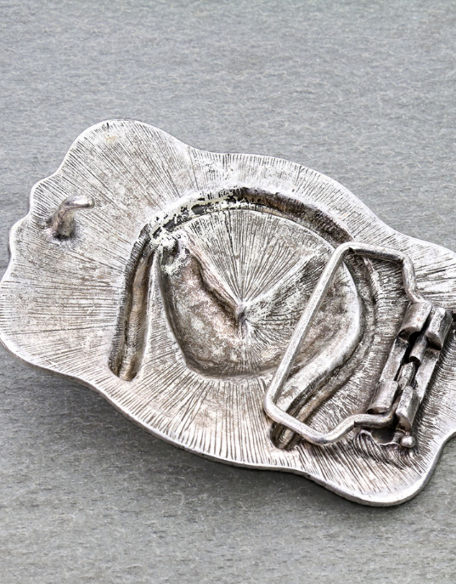 METAL HORSE BELT BUCKLE SILVER