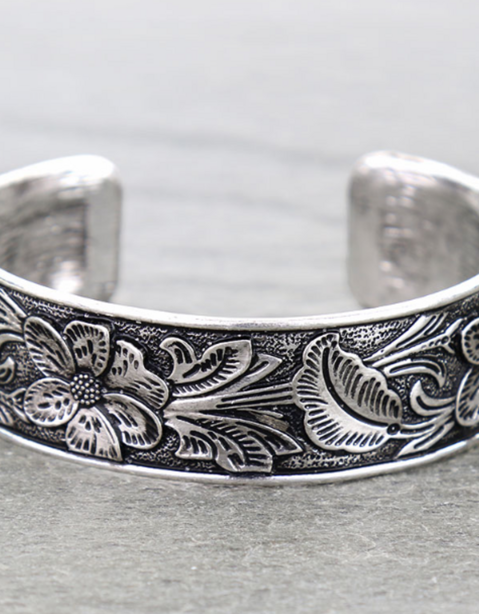 BRACELET CUFF WESTERN METAL FLOWER ENGRAVED