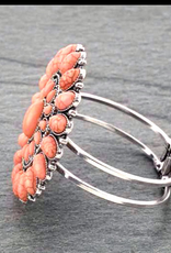 WESTERN CONCHO WITH STONE HINGE BRACELET