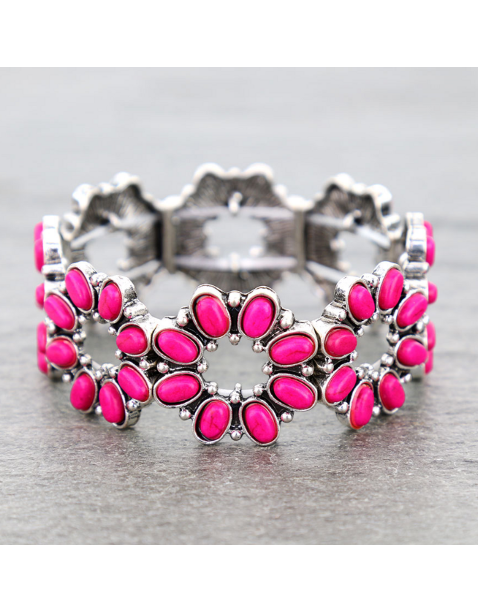 WESTERN STYLE STRETCH FLOWER WITH PINK STONES BRACELET