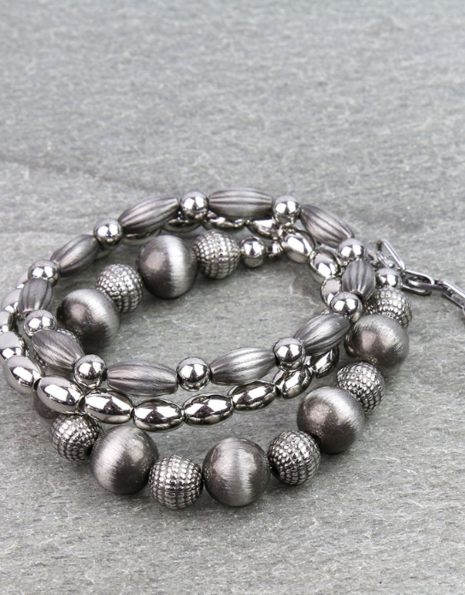 STACK OF 3 NAVAJO PEARL CIRCLE NAVAJO BEADS, SHINY NAVAJO PEARLS