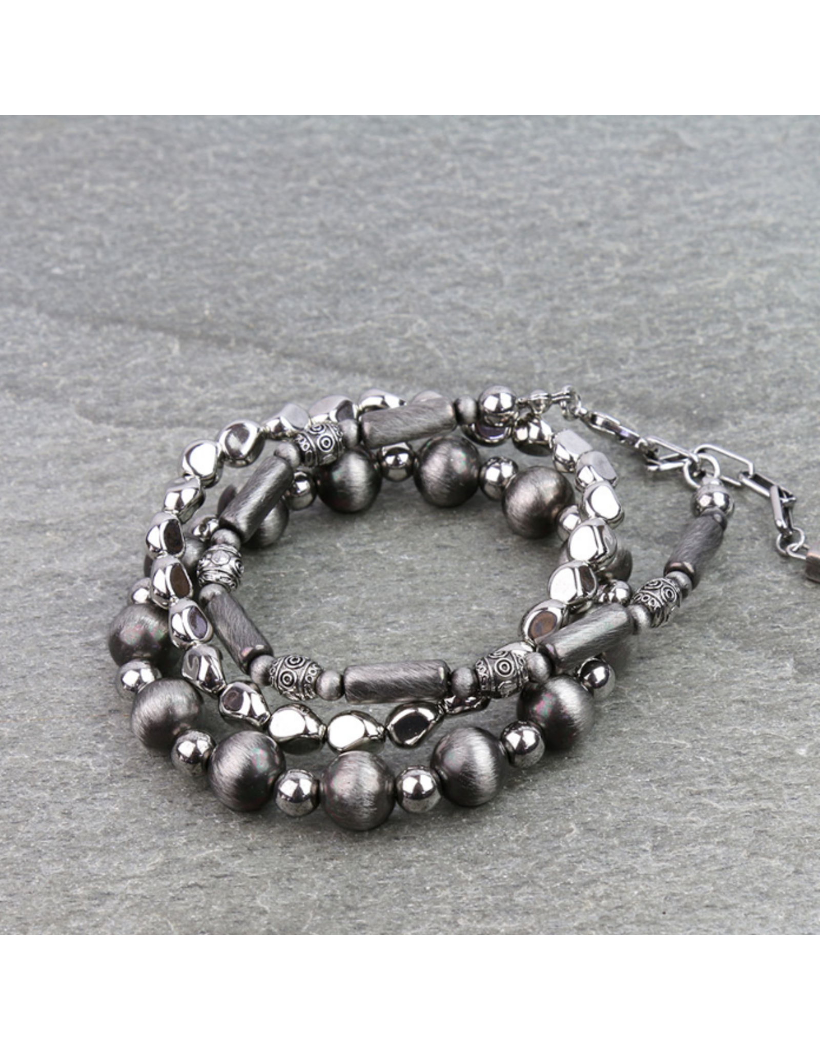 STACK OF 3 NAVAJO PEARL BRACELET CYLINDER BEADS