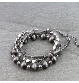 STACK OF 3 NAVAJO PEARL BRACELET CYLINDER BEADS
