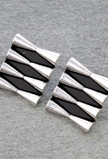 WESTERN METAL & BLACK 4 BAR STUD