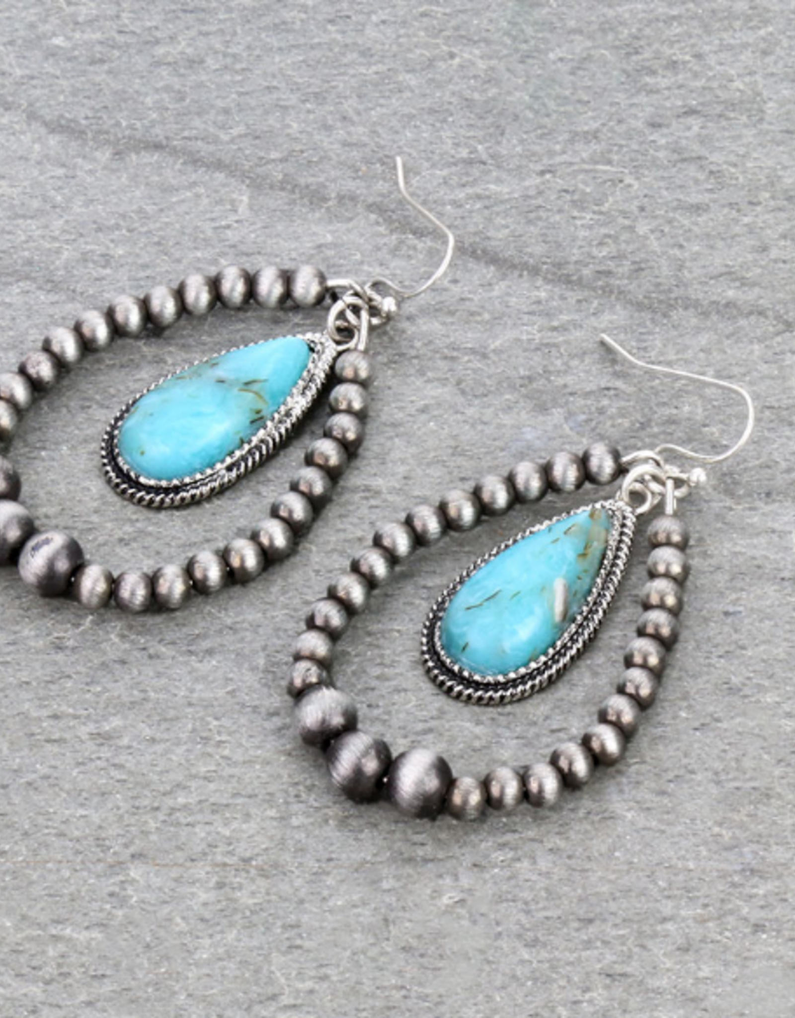 NAVAJO PEARL WITH TURQUOISE TEARDROP STONE DANGLE
