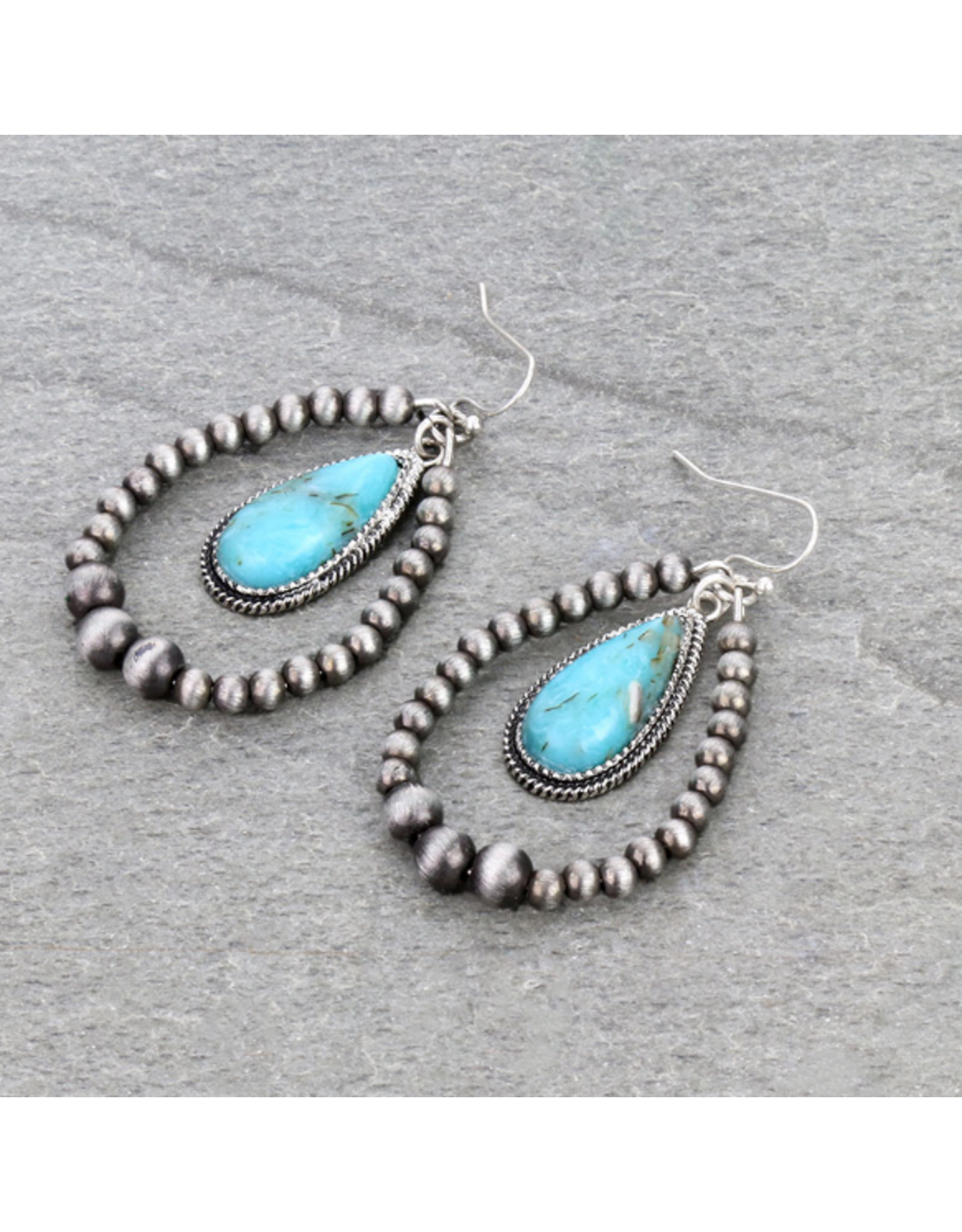 NAVAJO PEARL WITH TURQUOISE TEARDROP STONE DANGLE