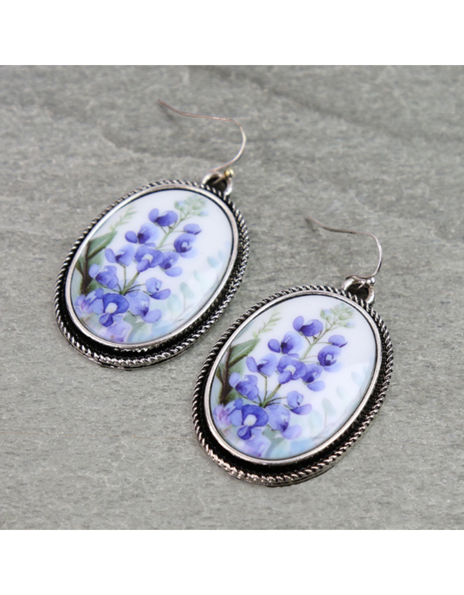 WESTERN FLOWER PORTRAIT DANGLE EARRINGS