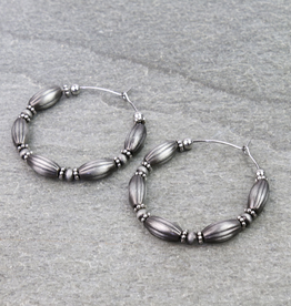 1.75" NAVAJO PEARL & BEAND HOOP EARRINGS