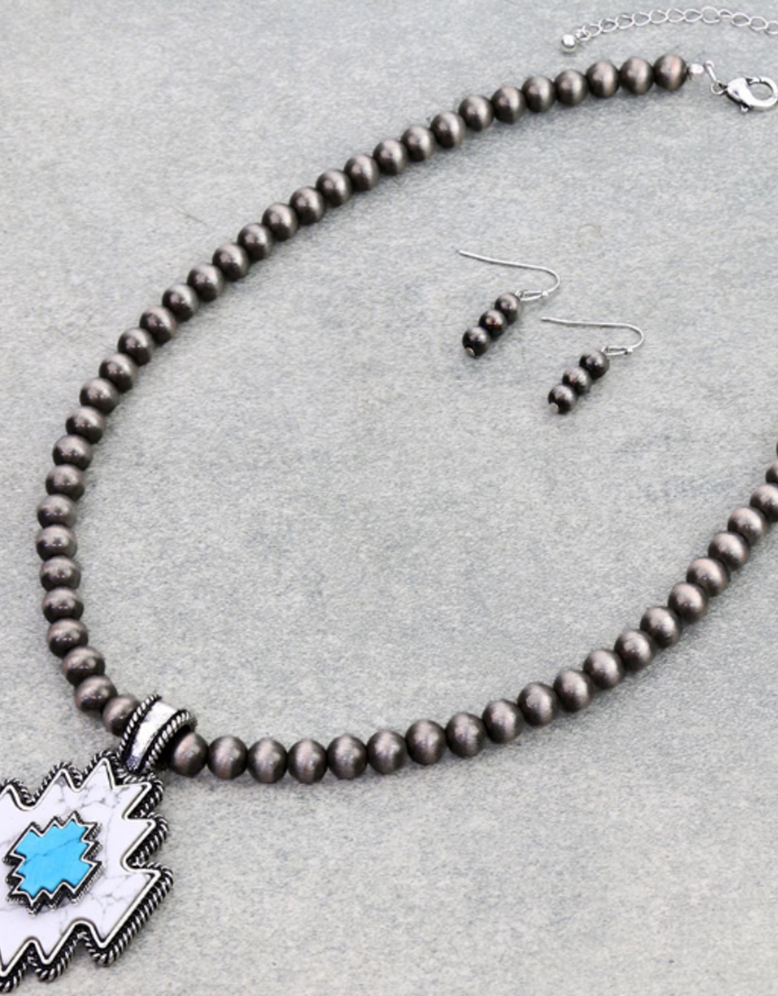 AZTEC PENDANT WITH NAVAJO PEARL NECKLACE